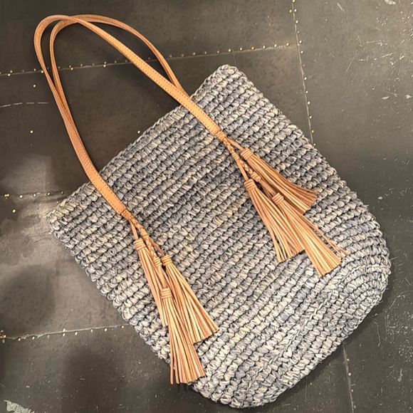 Cocobelle Handbags - Cocobelle Rafia Bag